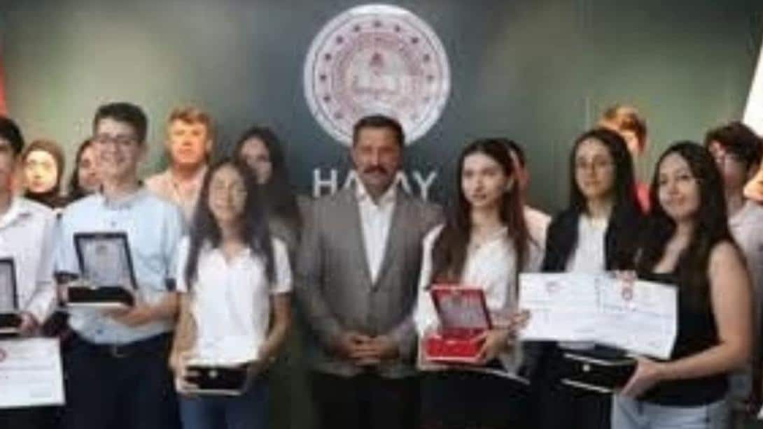 İLÇEMİZ LGS VE YKS GURURLARI