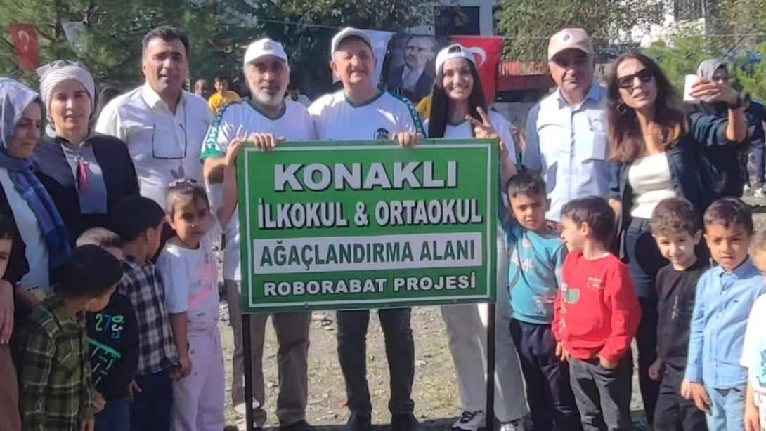 ROBORABAT Takımı Fidan Dikim Etkinliği